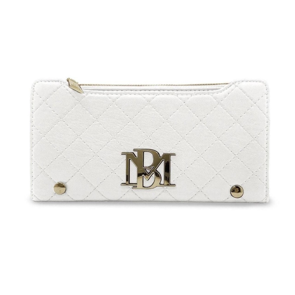 NWT Badgley Mischka White Quilted Long Cardholder Wallet